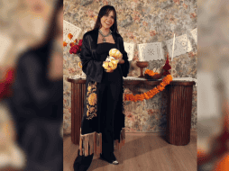 A pesar de que se sabe que cada quien adapta esta tradición dependiendo de sus creencias, usuarios criticaron la ofrenda de la influencer, Yuya, por su particular estilo bohemio y minimalista sobresale en su altar. ESPECIAL/ INSTAGRAM/ yuyacst.