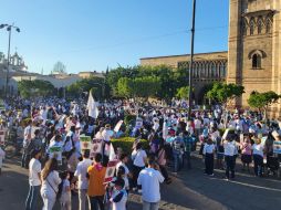 Esta tarde alrededor de 20 mil personas se congregaron en la explanada del Expiatorio para marchar hasta la Catedral de Guadalajara en contra del aborto. EL INFORMADOR/O.GONZÁLEZ