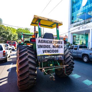 Productores de maíz protestan por un precio justo