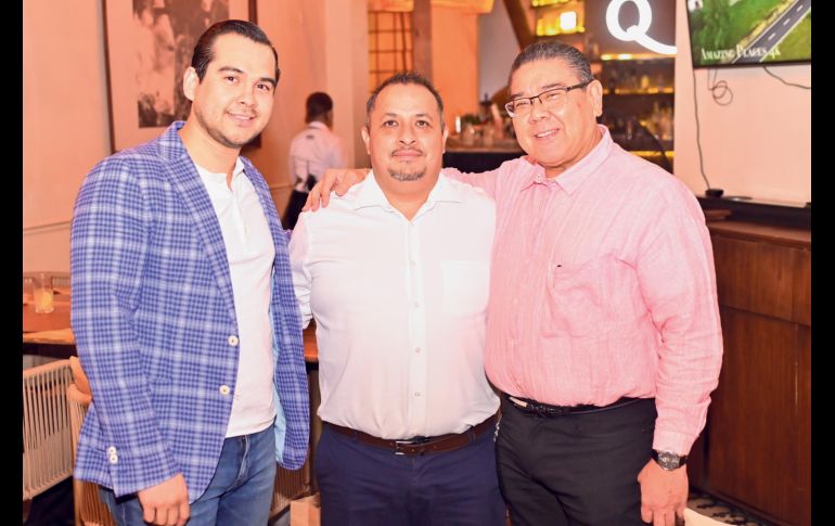 Salvador Nishimura, Felipe Plascencia y Salvador Nishimiura. GENTE BIEN JALISCO/ Cortesía
