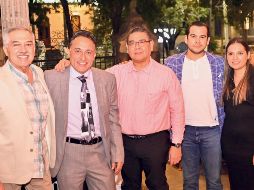 Marco Antonio Rendón, Carlos Benitez, Salvador Nishimura, Salvador Nishimura  y Angélica Montiel. GENTE BIEN JALISCO / Cortesía