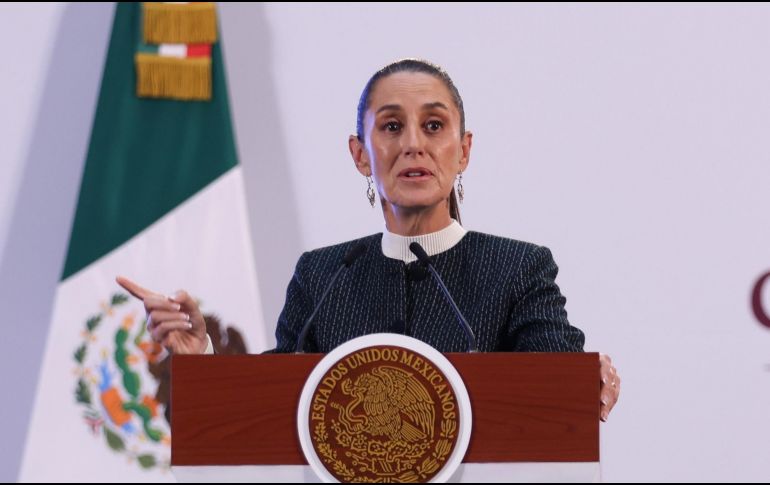 En su conferencia matutina de este jueves, Sheinbaum Pardo remarcó que la estrategia de seguridad contempla cuatro ejes. SUN / H. SALVADOR