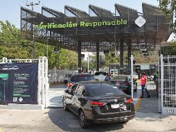 El Gobierno de Jalisco busca reducir el impacto ambiental en las ciudades, mejorando la calidad del aire y gestionando adecuadamente los residuos, esto para asegurar que los vehículos cumplan con los límites de emisiones de CO2. EL INFORMADOR / ARCHIVO