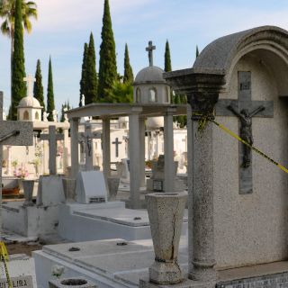 Hombre de la tercera edad muere al visitar la tumba de su familia en Tamaulipas