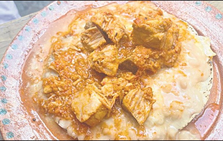 Deleitate con sabores típicos de la gastronomía mexicana. ESPECIAL