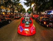 Alrededor de las 18:00 horas los primeros integrantes del desfile llegaron a las inmediaciones de la Rectoría General de la UdeG. EL INFORMADOR/A.NAVARRO