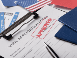 Si estás pensando en viajar a Estados Unidos, te recomendamos iniciar el proceso de solicitud de visa lo antes posible. FREEPIK