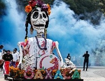 Representación oaxaqueña. El estado fue el invitado de honor que llegó con el colorido de sus tradiciones, fiesta y cultura. EFE/S. Gutiérrez
