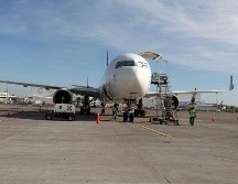 Avión con ruta de Bogotá a Madrid, sobrevolaba el océano Atlántico cuando el piloto informó a los pasajeros sobre la emergencia. EL INFORMADOR/ARCHIVO