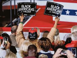 El cierre de campaña estuvo marcado por la participación masiva en Estados clave. AP