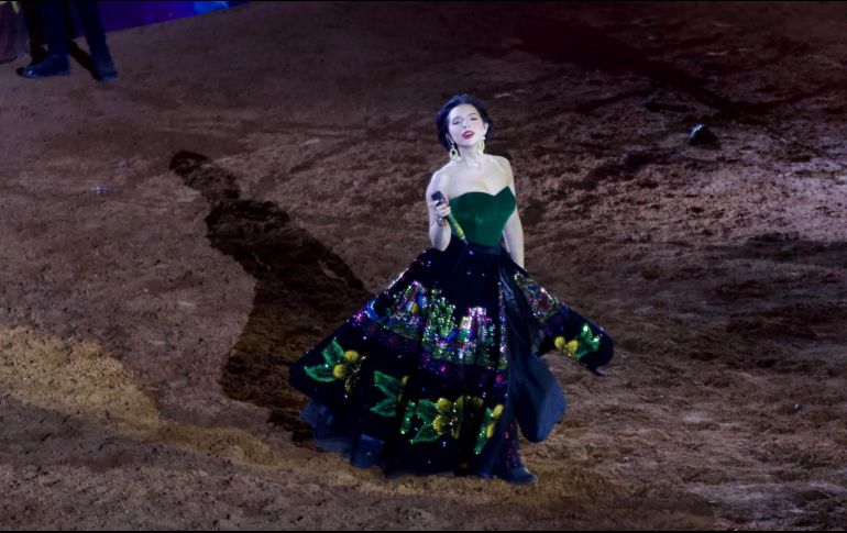 Los seguidores de la cantante salieron a defenderla de las acusaciones que implican el triángulo amoroso con Christian Nodal y Cazzu. SUN/Archivo