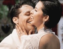 Meses después de la impactante noticia, la pareja contrajo matrimonio en medio de la polémica. Instagram/@angela_aguilar_