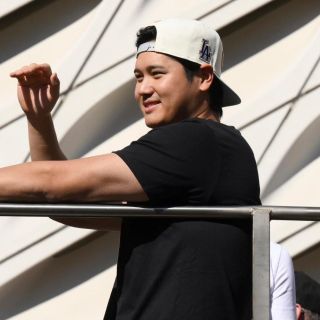 Shohei Ohtani se somete a cirugía por desgarro sufrido en la Serie Mundial