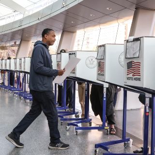 Trump gana en Texas y Ohio; Harris, en Nueva York e Illinois