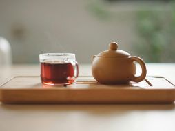 Preparar este té en casa es sencillo y permite disfrutar sus beneficios de manera natural. ESPECIAL / Foto de Manki Kim en Unsplash