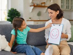 La clave es la paciencia, la empatía y el amor incondicional, elementos esenciales para apoyar a tu hijo en su crecimiento y en su camino hacia la independencia. CANVA