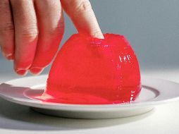 La gelatina de frutas cítricas puede aportar aún más nutrientes. PEXELS