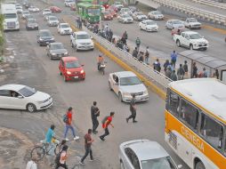 Los alcaldes de MC respaldaron la futura Línea 5 del Tren Ligero, que pasará por la Carretera a Chapala y busca mejorar el transporte público en zonas como El Álamo. EL INFORMADOR
