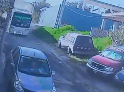 Gran susto vivieron los pasajeros al quedarse sin frenos el camión en donde viajaban. ESPECIAL