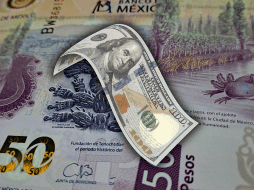 El dólar logró tener un revés de su par mexicano, el peso, en una semana que pintaba difícil, ¿Cómo sucedió? EL INFORMADOR / O. Álvarez