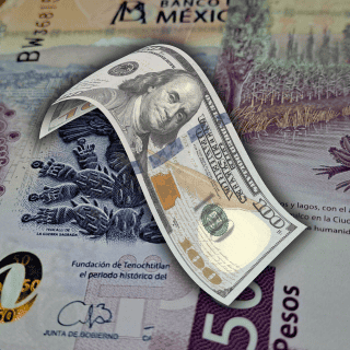 ¿Cómo el peso logró recuperarse frente al dólar en una semana compleja?