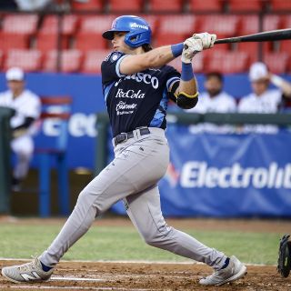 Charros visita a Venados en Mazatlán