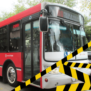 Choque de autobús, ¿el chofer que arriesgó su vida por los pasajeros?