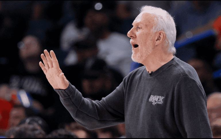 Se espera que el entrenador de los San Antonio Spurs pueda tener una recuperación satisfactoria. AP / Nate Billings