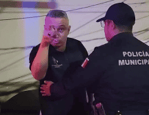 Se reporta por medio del video viral como el ahora exfuncionario luce alterado mientras 