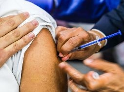 De acuerdo con el Secretario de Salud, en Jalisco se necesita llegar a un millón 400 mil dosis contra la influenza a final de año. EL INFORMADOR/ A. Navarro