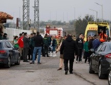 El resto de residentes, que no fueron afectados por las llamas, serán reubicados en una residencia de una provincia vecina. EFE/ J. CEBOLLADA