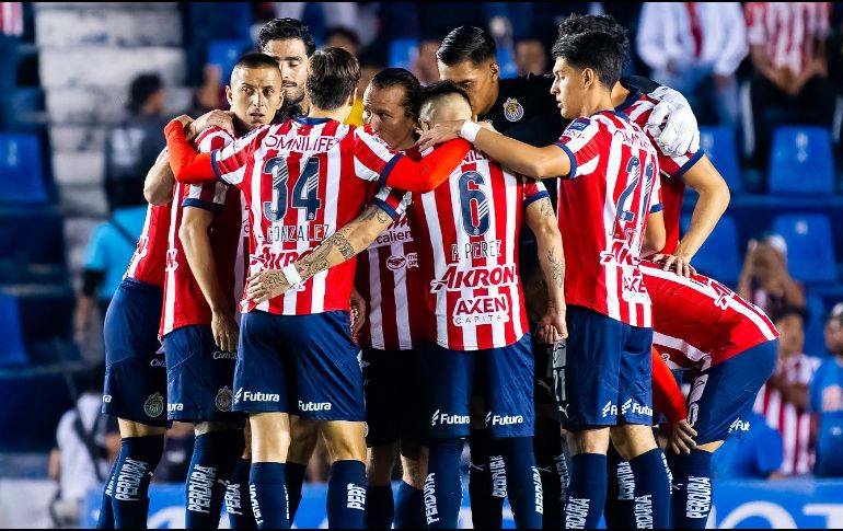 Jugadores de Chivas durante el partido correspondiente a la jornada 7 del torneo Apertura 2024 de la Liga BBVA MX. IMAGO7