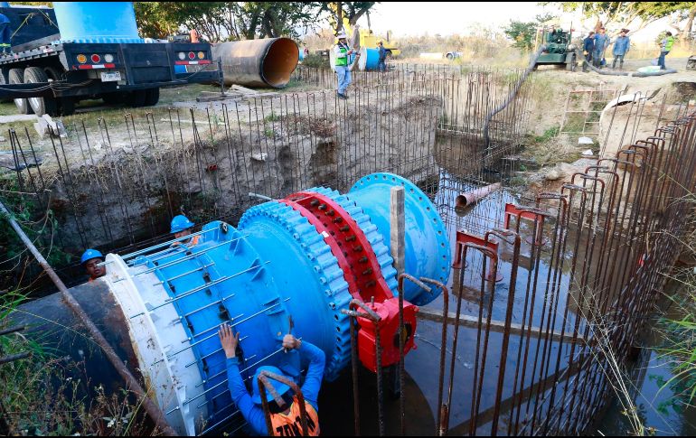 Vecinos de las colonias Colinas de la Normal, Alcalde Barranquitas y Miraflores, en Guadalajara, aseguraron que el servicio se restableció desde el día de hoy por la mañana. ESPECIAL.