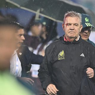 Faitelson exige sanción para Javier Aguirre tras incidente en Honduras