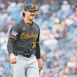 Skenes y Gil, los Novatos del Año