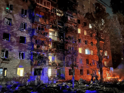 Ucrania ha sufrido el impacto reiterado de drones y misiles rusos, y en el campo de batalla está bajo severa presión rusa. EFE / ARCHIVO