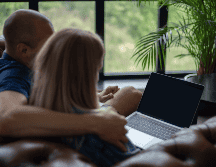 En las plataformas de Streaming hay amplios catálogos de películas, algunas de estas son ideales para disfrutar en pareja. ESPECIAL/ Imagen de Frank Rietsch en Pixabay