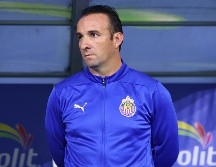 Joaquín Moreno dirigió 23 partidos de Chivas en Liga MX Femenil con un saldo de once victorias, tres empates y nueve derrotas. IMAGO7