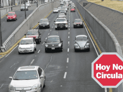 El programa Hoy No Circula limita la circulación de los autos en función del último dígito de la placa y el color del engomado. ESPECIAL/NOTIMEX/ARCHIVO.