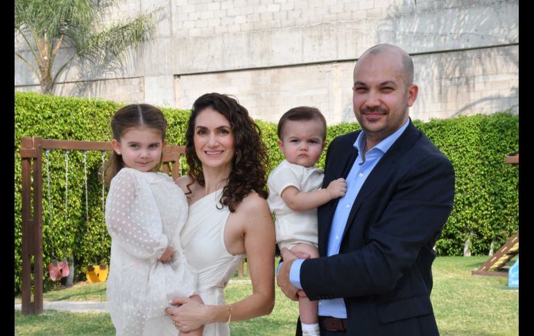 Valeria Díaz, Andrea Méndez, Salvador Méndez y Salvador Méndez. GENTE BIEN JALISCO/ M. Rached