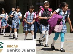 Los estudiantes que forman parte del programa de la Beca Benito Juárez siempre deben estar al pendiente de la fecha en las que les caerá el próximo pago. EL INFORMADOR / ARCHIVO