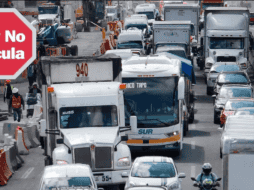 Recuerda que el horario del Hoy No Circula es desde las 5:00 de la mañana a las 10:00 de la noche. ESPECIAL/SUN/ ARCHIVO.