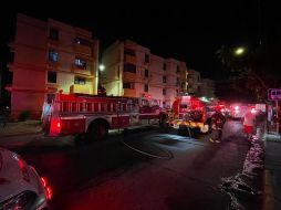 En un edificio de departamentos en la colonia Cuauhtémoc 60 personas fueron evacuadas. ESPECIAL / Protección Civil y Bomberos de Guadalajara