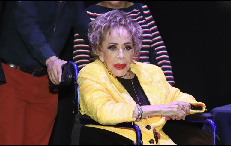 Silvia Pinal podría salir del hospital el miércoles de esta semana. SUN/Archivo