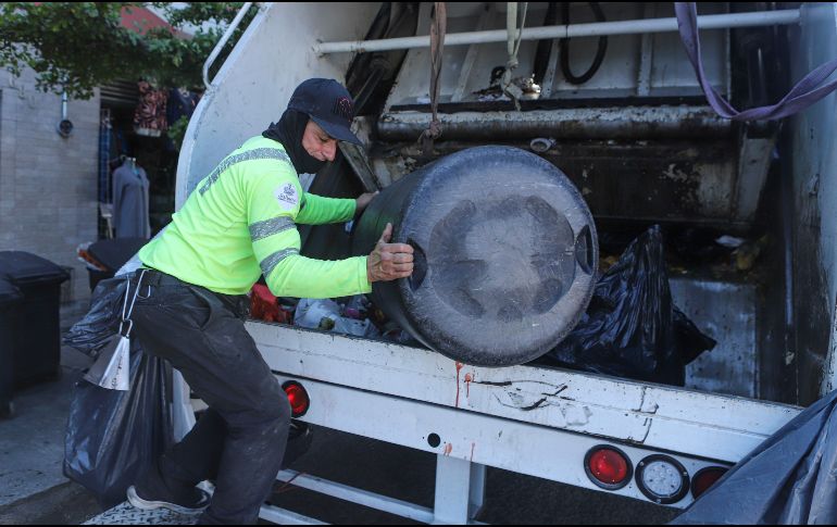 El arrendamiento será de 160 camiones recolectores. EL INFORMADOR / ARCHIVO