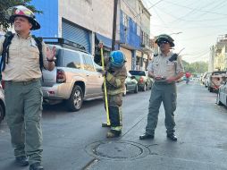 Protección Civil descartó algún riesgo de explosión tras revisar las alcantarillas y recorrer las calles de las colonias involucradas. ESPECIAL/Protección Civil