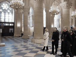 La visita de el presidente francés, dio inicio a una serie de eventos que marcan la reapertura de la obra maestra gótica del siglo XII. EFE / C. PETIT TESSON