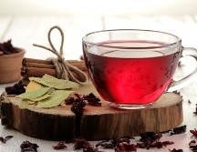 El té de ninguna manera sustituye a una dieta balanceada o la realización de ejercicio, y que solo aparece como un complemento nutricional. ESPECIAL / CANVA