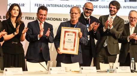 Mia Couto es el ganador del Premio FIL de Literatura en Lenguas Romances 2024. EL INFORMADOR / A. Navarro