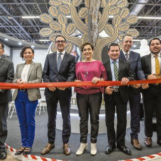 “El olor a libro nos transforma”: Fernanda Llergo Bay